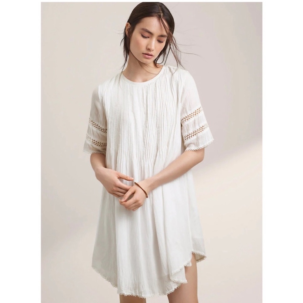 Aritzia Wilfred Sonore Dress. Ivory. Size Small